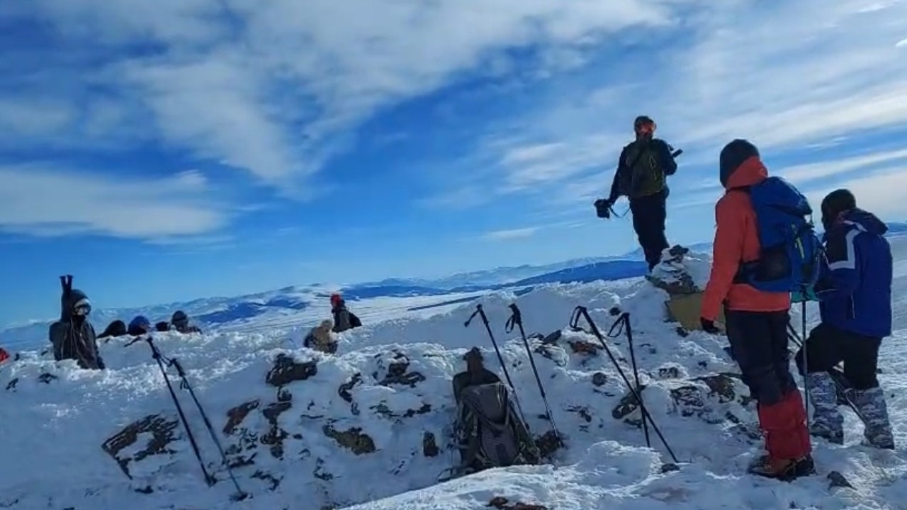 Iğdır’da dağcılıkta tarihi adım
