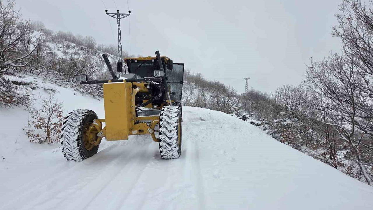 Elazığ’da 96 köy yolu ulaşıma açıldı
