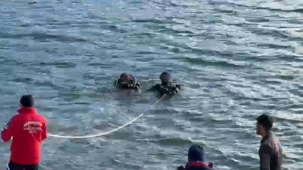 Kapıdağ’da kayıp Elif Kumal için aramalar genişletildi: Dalgıçlar su altında arama başlattı
