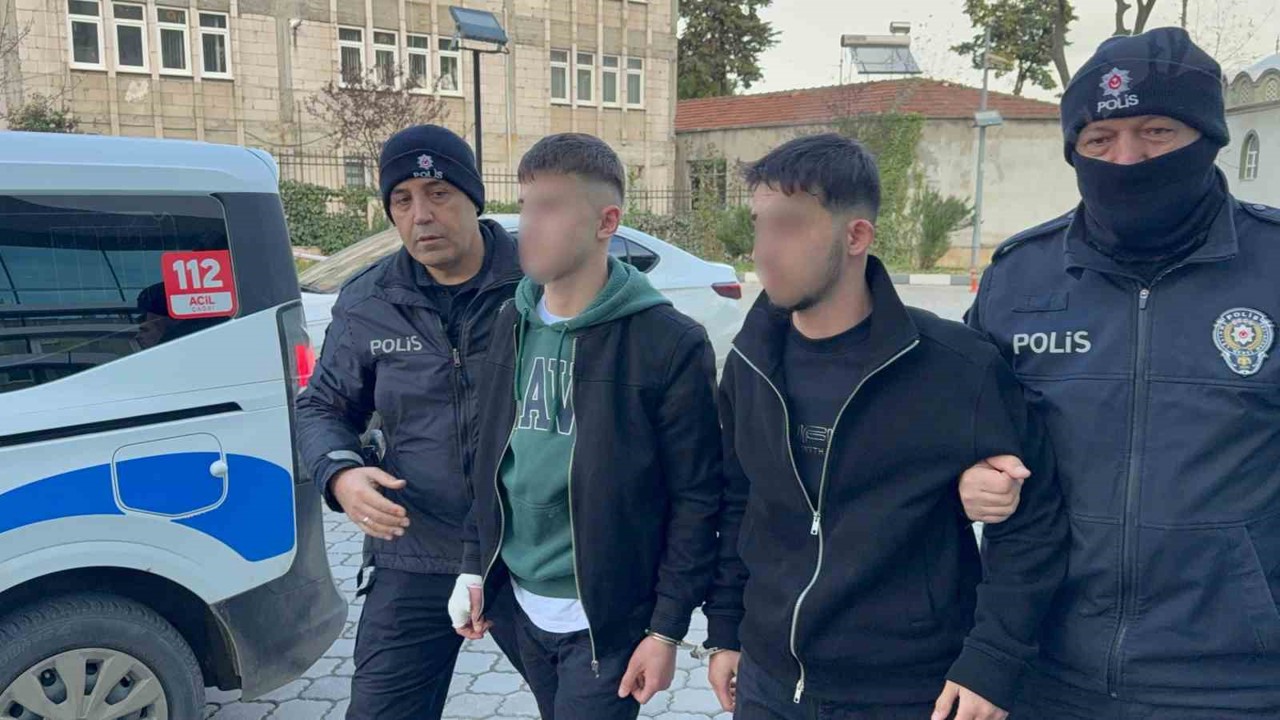 Samsun’da kavgada 3 kişi yaralandı, 2 kişi tutuklandı

