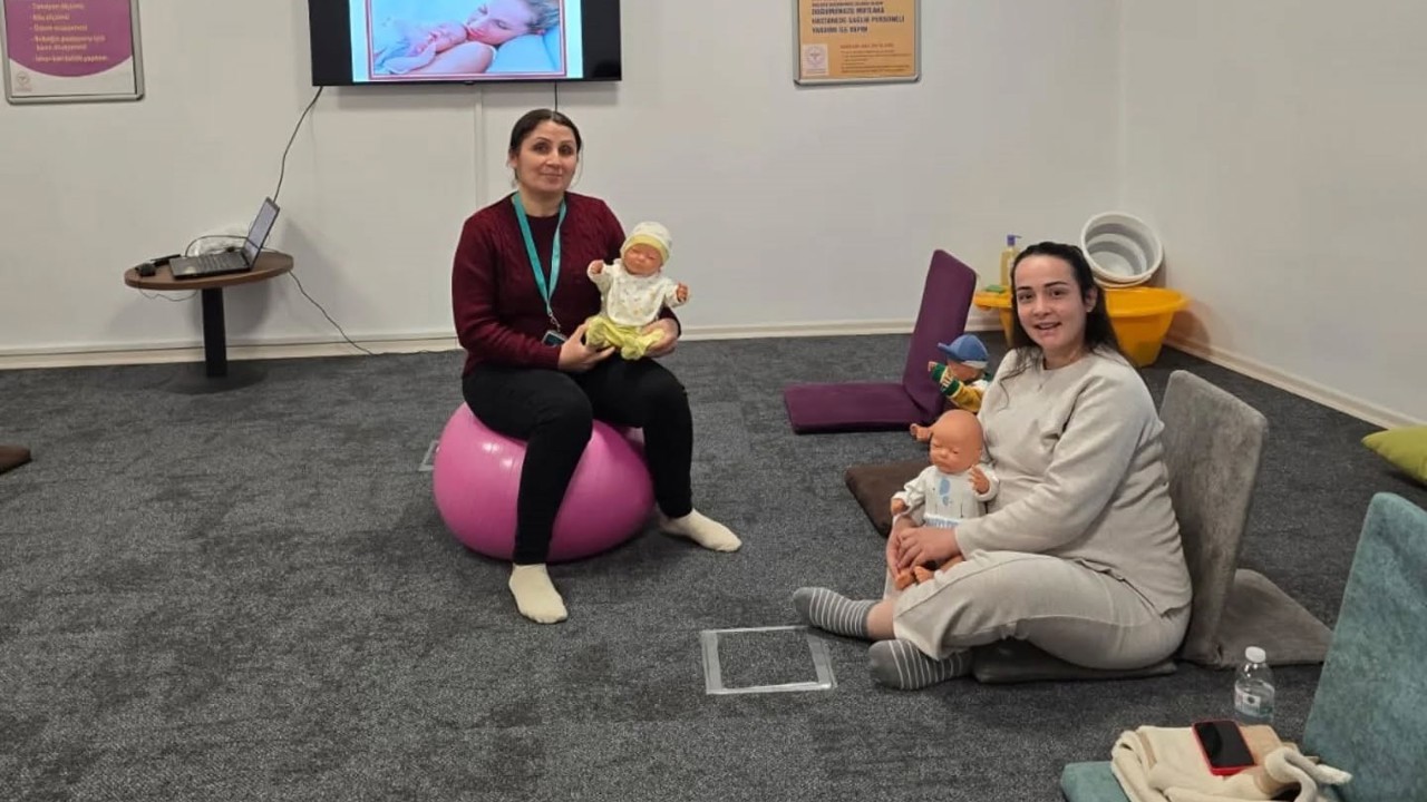 Nazilli’de gebe okulunda eğitimler sürüyor
