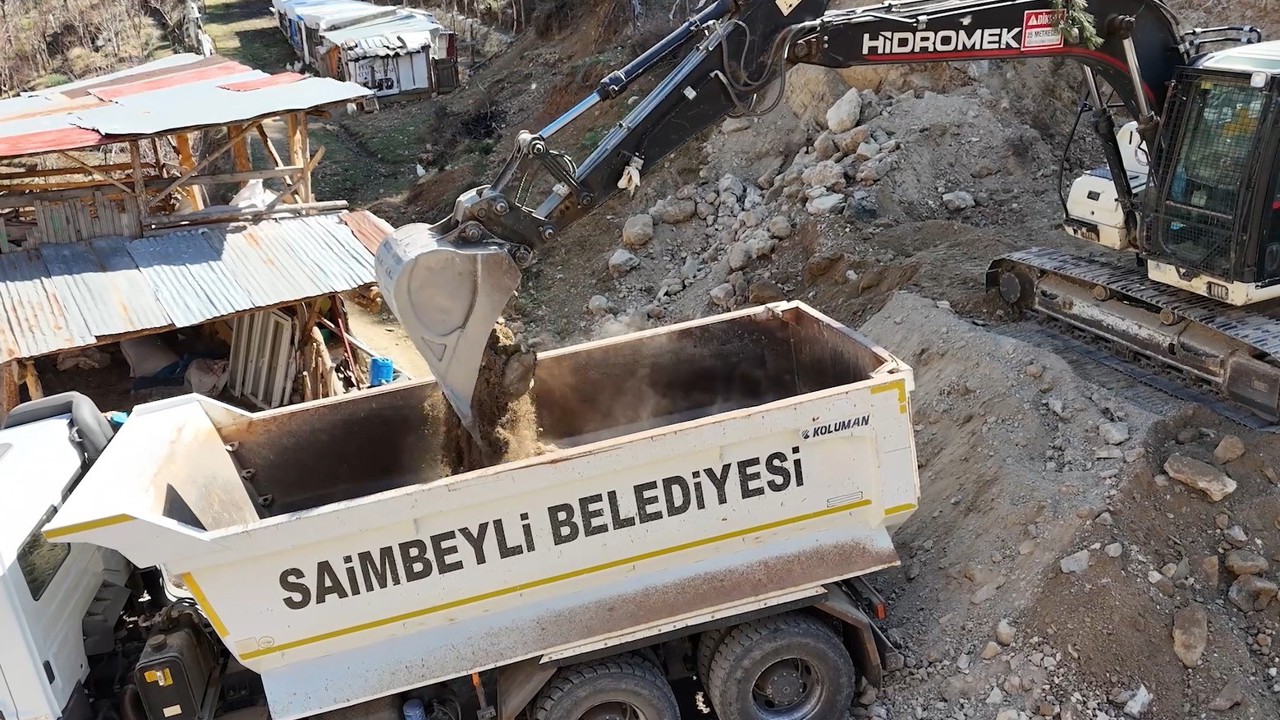 Saimbeyli Belediye Başkanı Dal," Üreten ve sahada karşılığı olan bir belediyecilik anlayışıyla çalışıyoruz"
