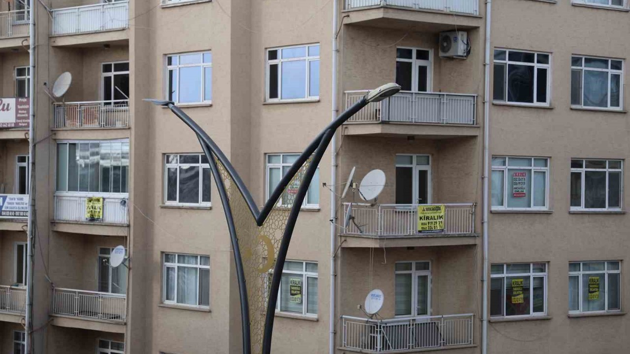 Emlakçılarda, yetki belgesi dönemi başlıyor
