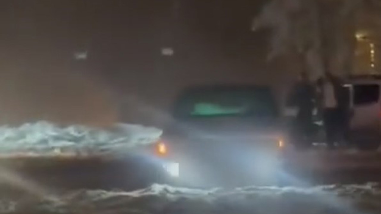 Uludağ’da drift pahalıya patladı: Jandarma tespit ettiği araçları trafikten men etti
