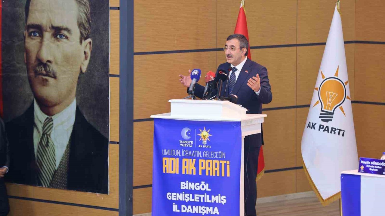 Cumhurbaşkanı Yardımcısı Yılmaz: "Ülkemiz ve bölgemiz üzerinde hesabı olanlar, bu terör yapılanmalarını birer araç olarak kullanıyor"
