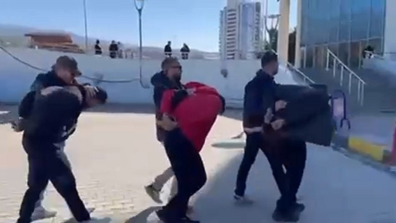 İskenderun’da asayiş operasyonu; 3 tutuklama
