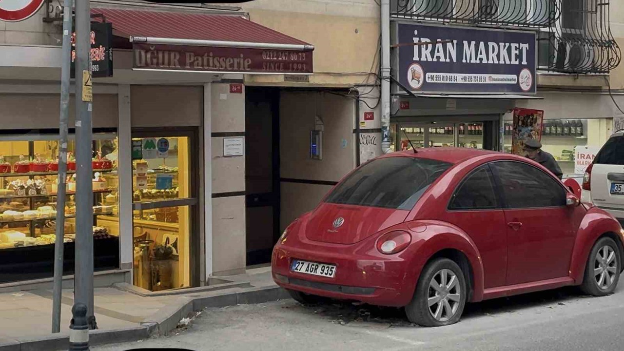 Yönetmen Seren Yüce, evinde silahlı saldırıya uğradı
