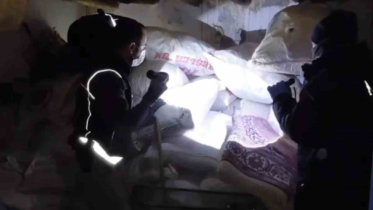 Ağrı’da 29 kilo uyuşturucu ele geçirildi
