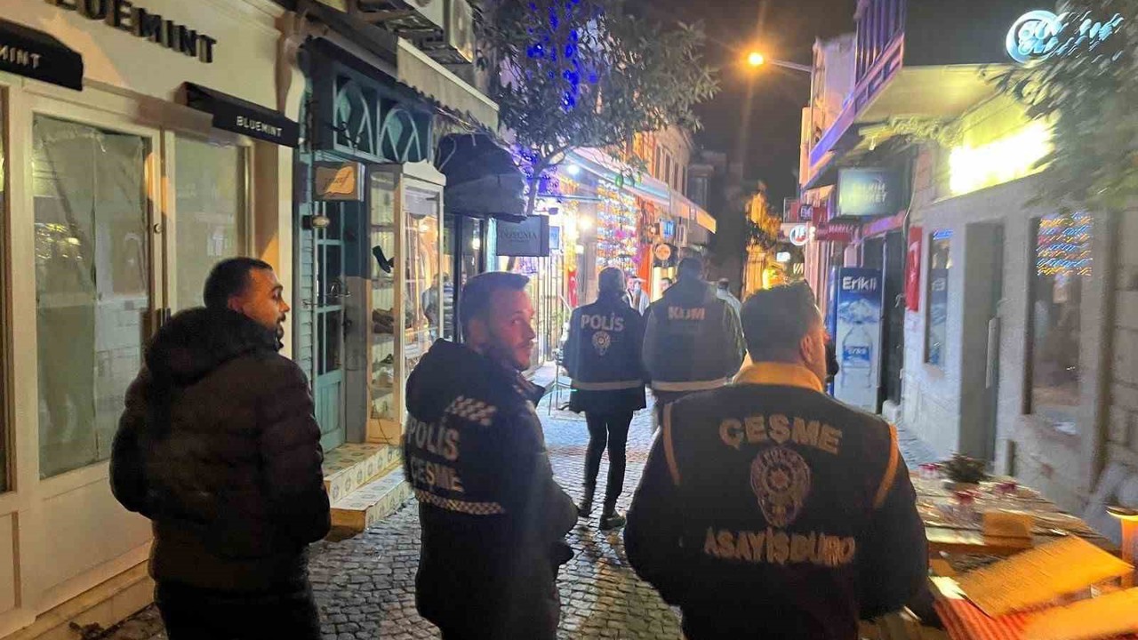 Çeşme’de yılbaşı önlemleri üst seviyeye çıkarıldı
