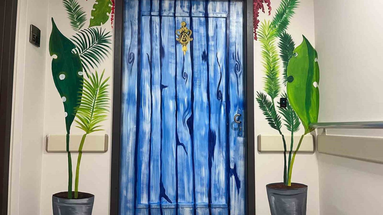 Hastane duvarları ‘İyileştiren Koridorlar’la hayat buldu
