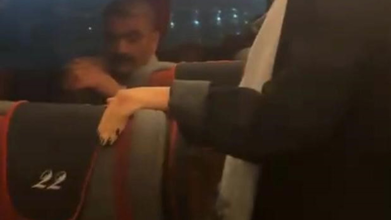 Şehirlerarası yolcu otobüsündeki arıza gerginliği
