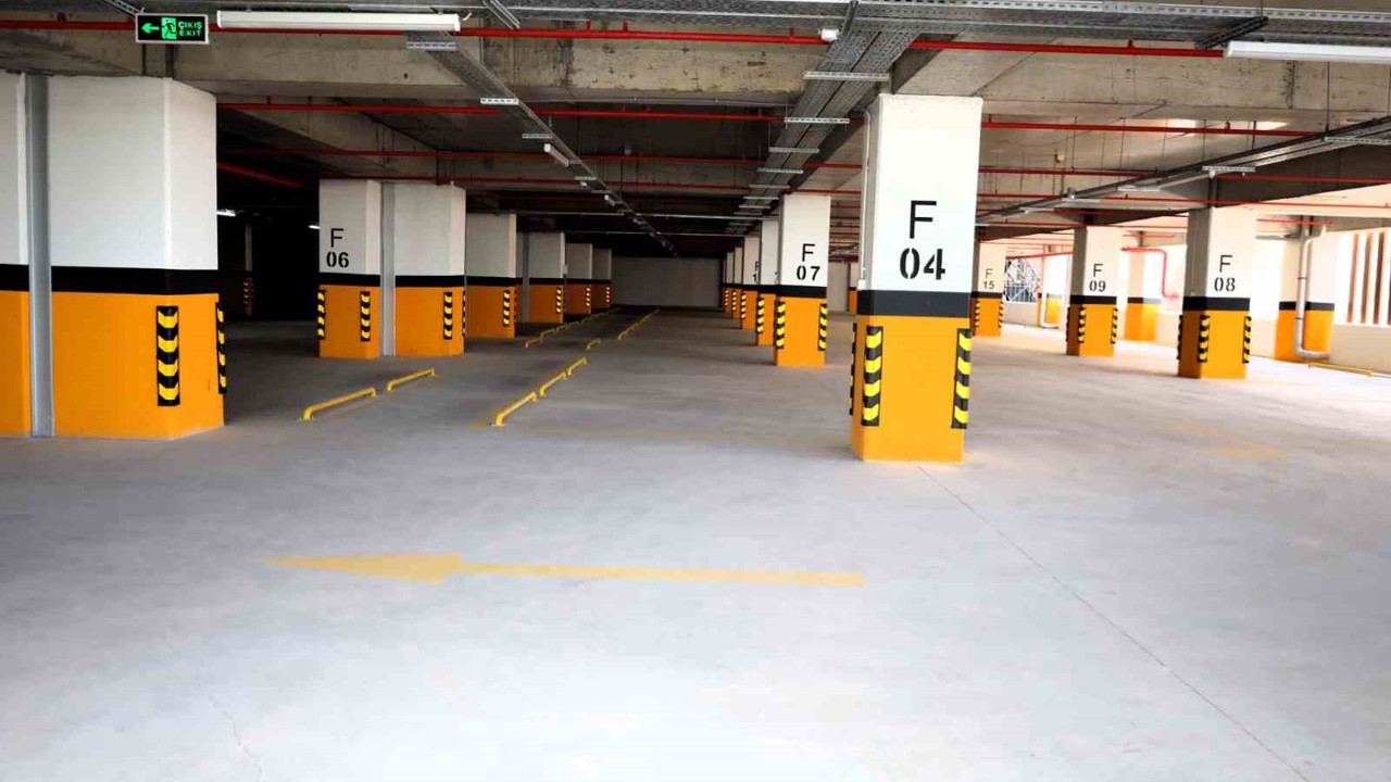 Teleferik otoparkı hafta sonları gün boyu 50 TL
