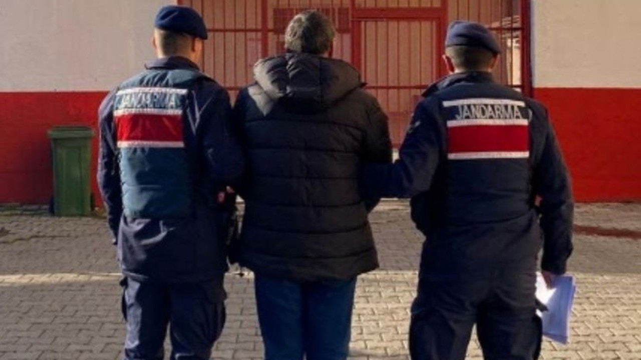 Aydın’da 10 yıl hapis cezası bulunan uyuşturucu hükümlüsü yakalandı
