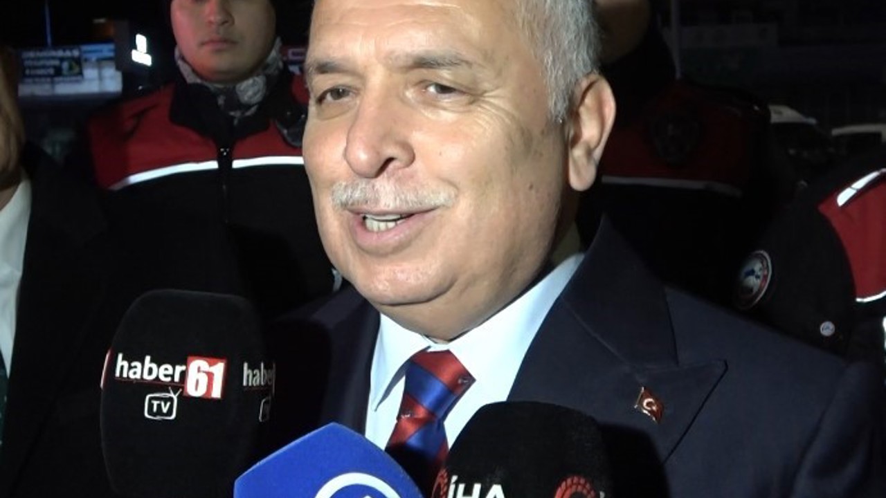 Trabzon Valisi Yıldırım: "2026 yılının 2025 yılından daha iyi geçmesini temenni ediyorum"
