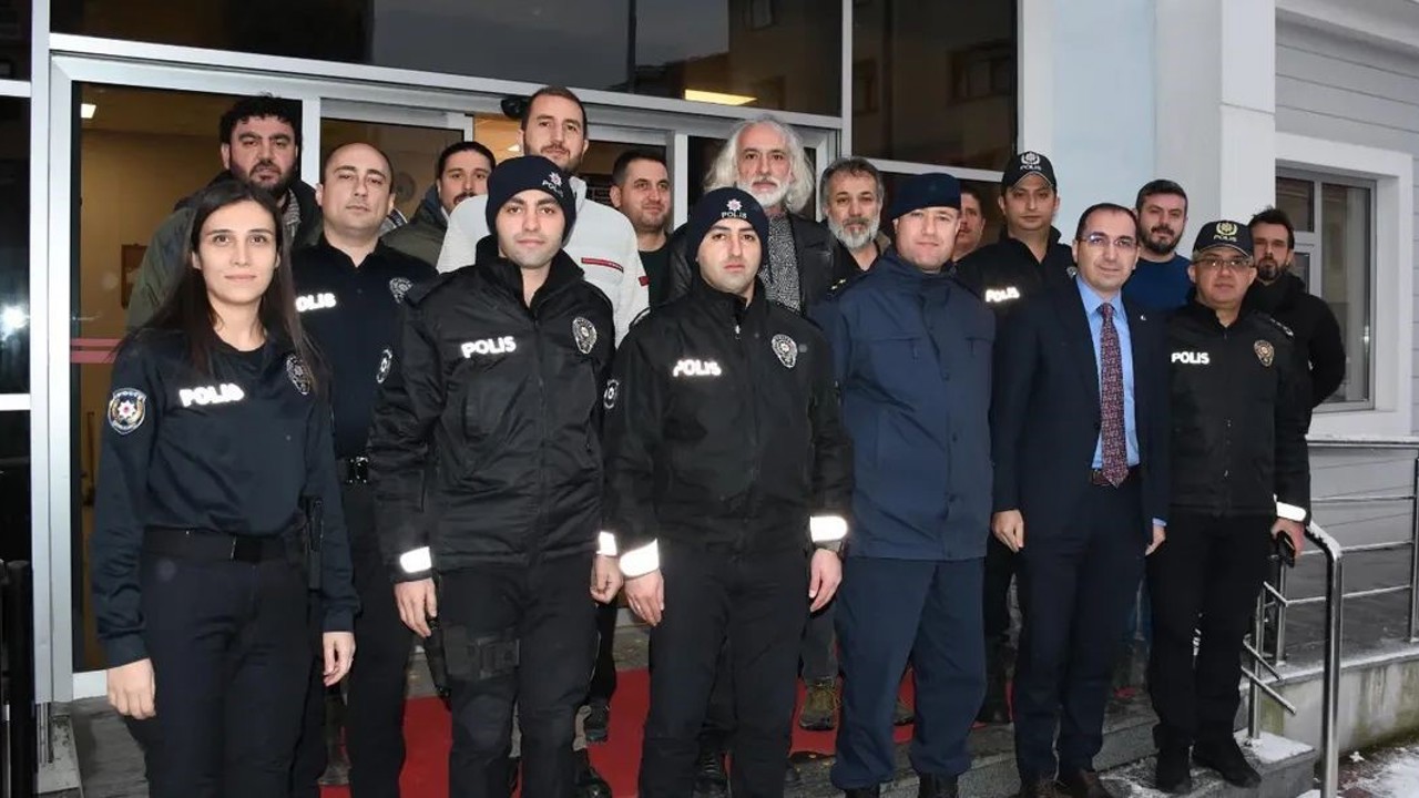 Kaymakam Özdemir’den emniyet ve jandarmaya güvenlik ziyareti
