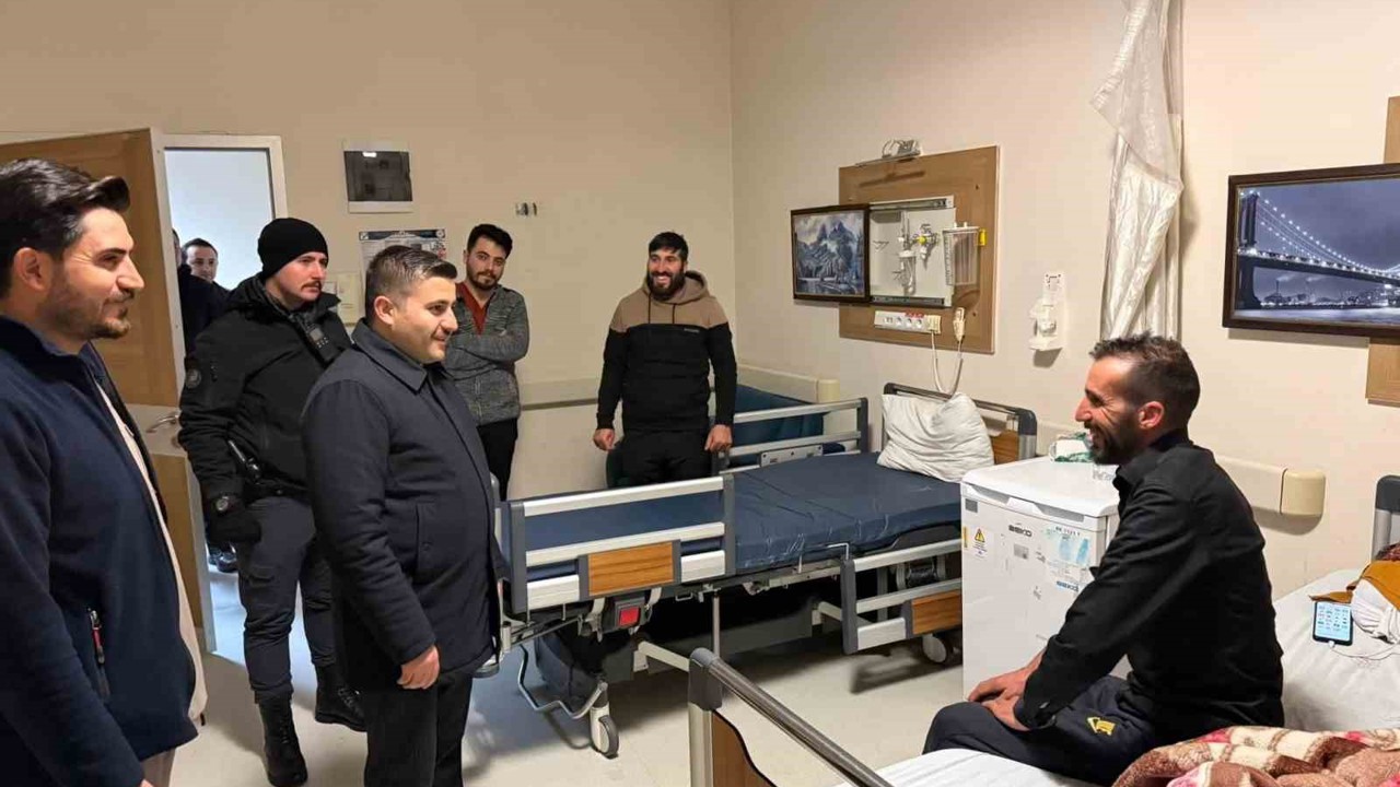 Kaymakam Bulut yeni yıla görev başındakilerle girdi
