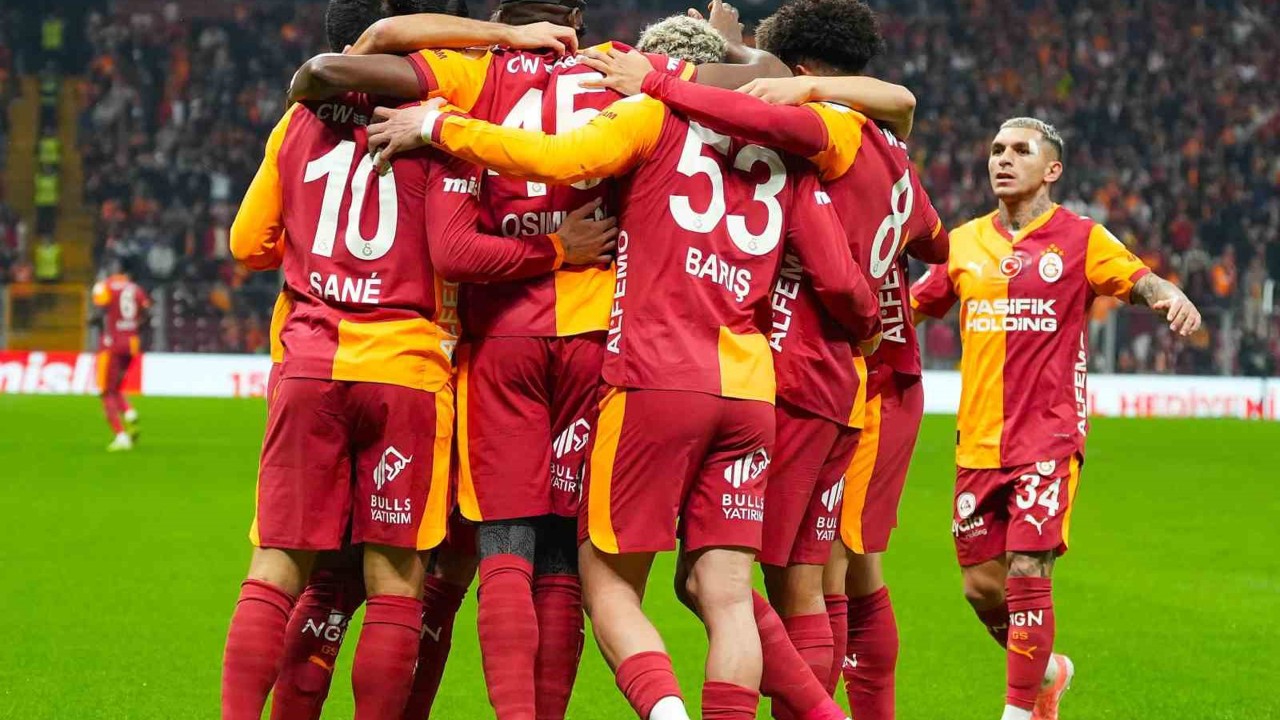 Galatasaray ocak ayında dört kulvarda mücadele edecek

