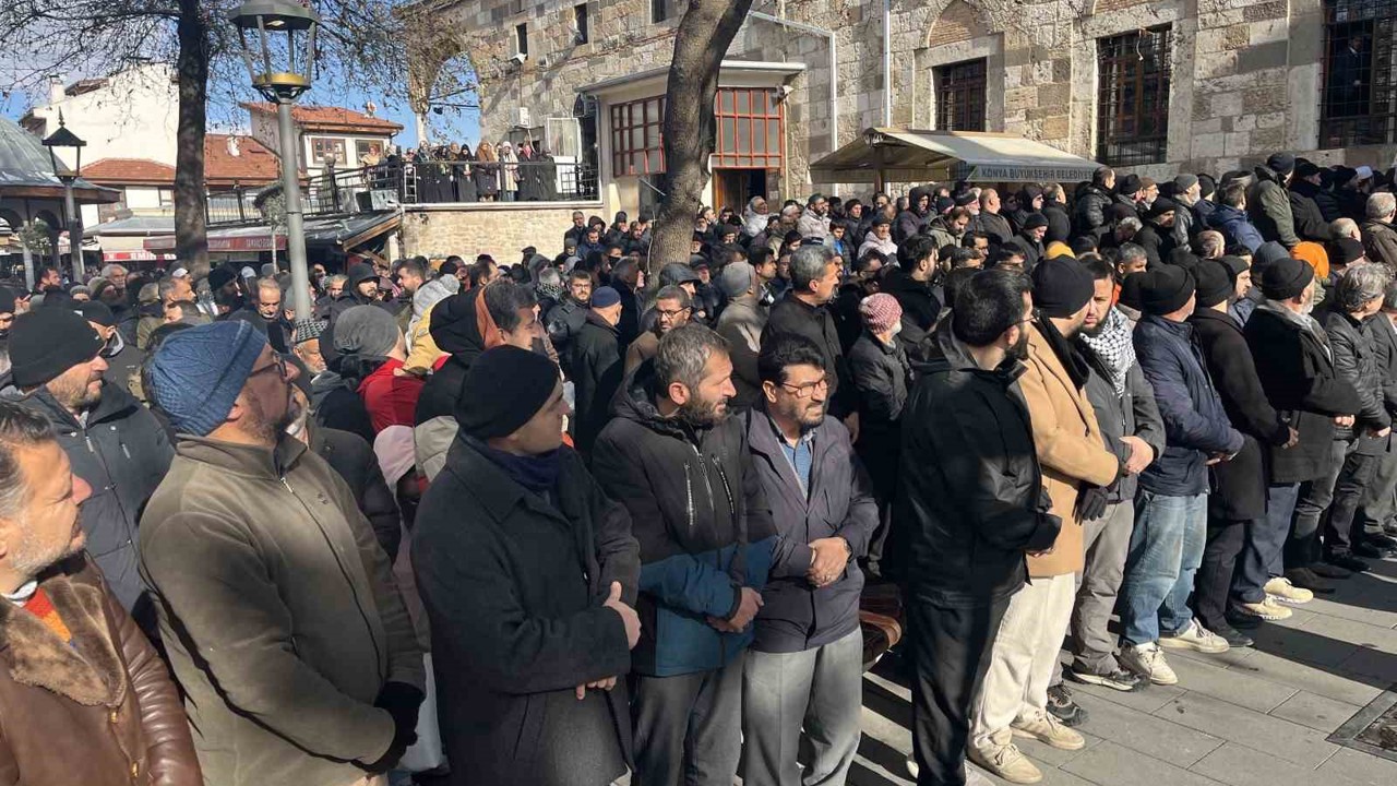 Konya’da Ebu Ubeyde ve tüm şehitler için gıyabi cenaze namazı kılındı
