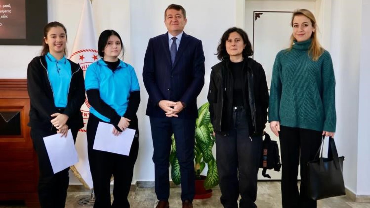 Bilecik’te okul dergisi söyleşisi
