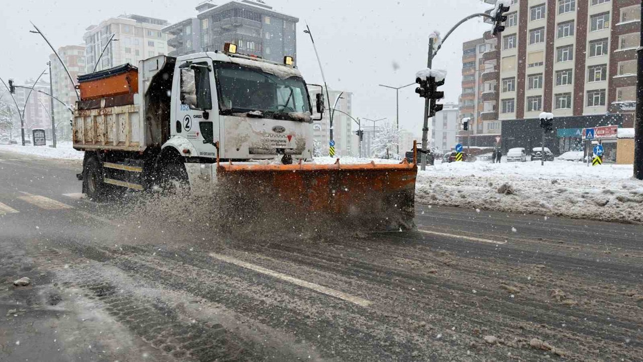 Kahramanmaraş büyükşehirden 2 bin 287 ihbara müdahale
