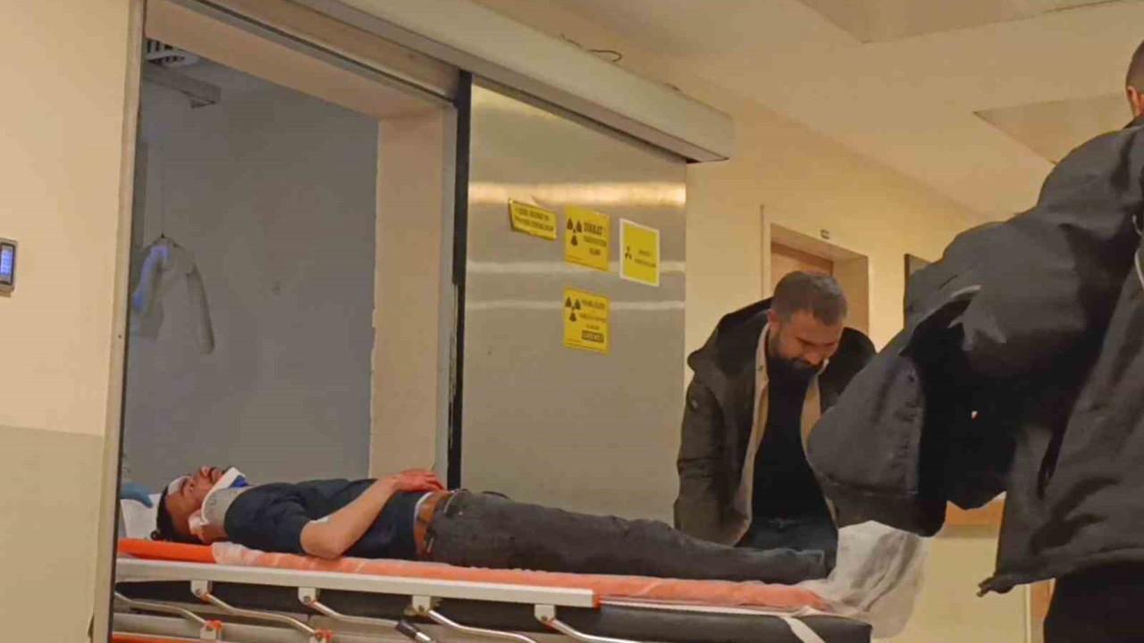 Tarlaya uçan otomobil hurdaya döndü: 1 yaralı
