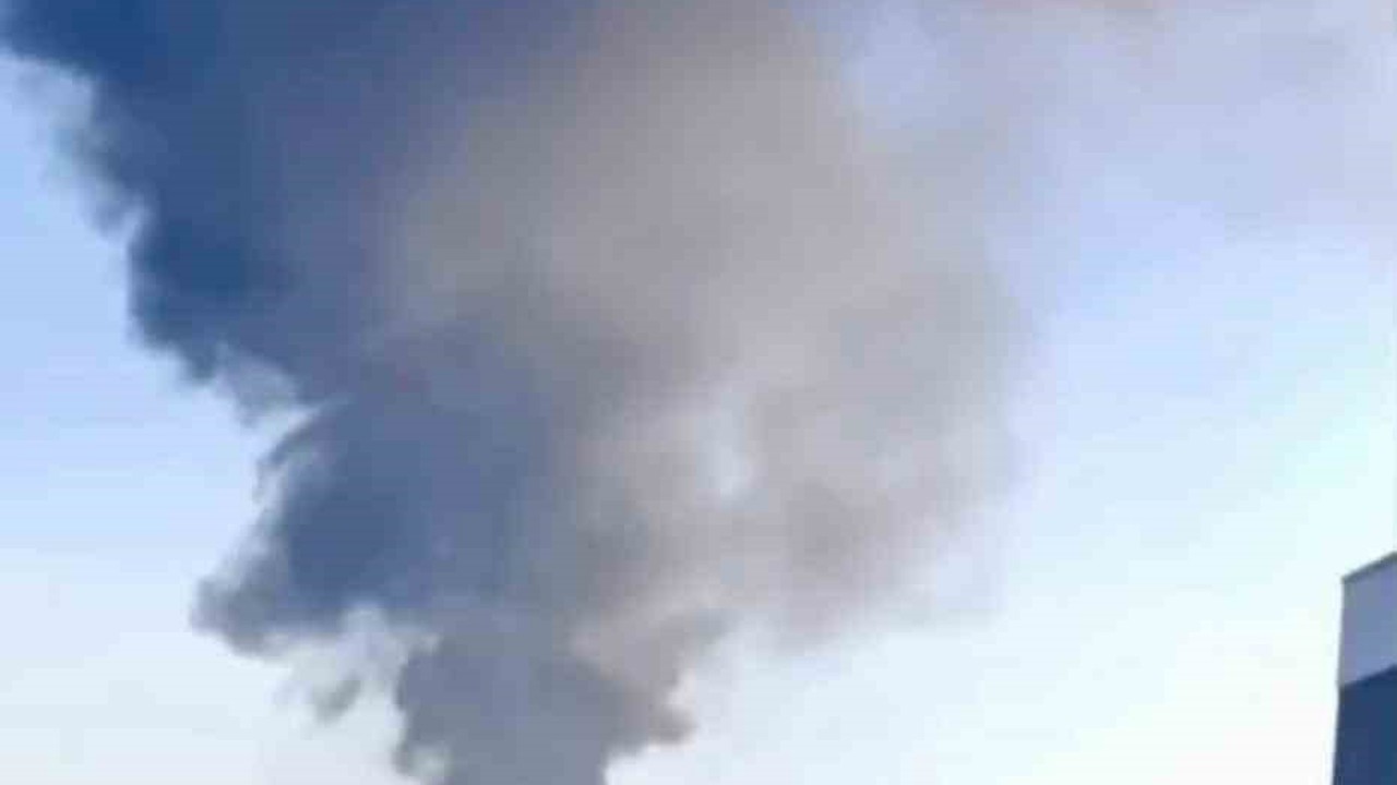 Etimesgut’ta atık plastik yangını
