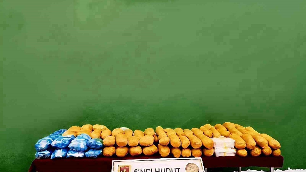 MSB, Van’da yürütülen operasyonlarda 50 kilogram 930 gram uyuşturucu madde ele geçirildiğini duyurdu
