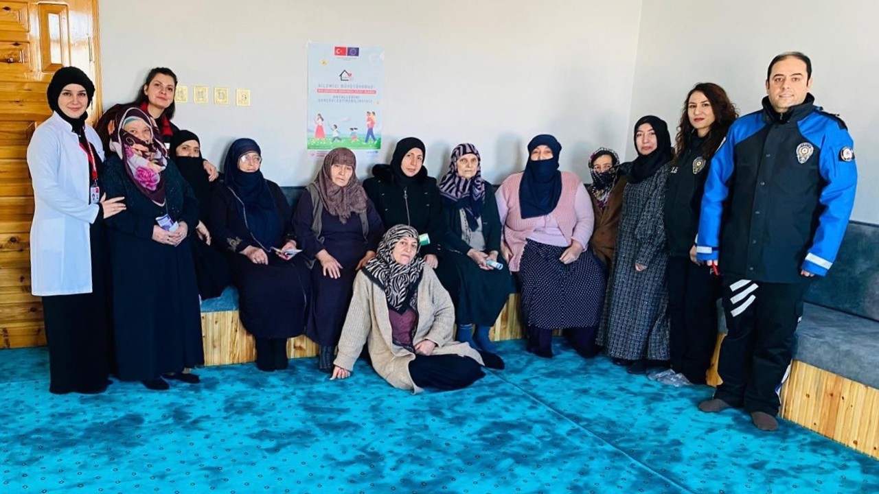 Bayburt’ta aileye yönelik bilgilendirme çalışması
