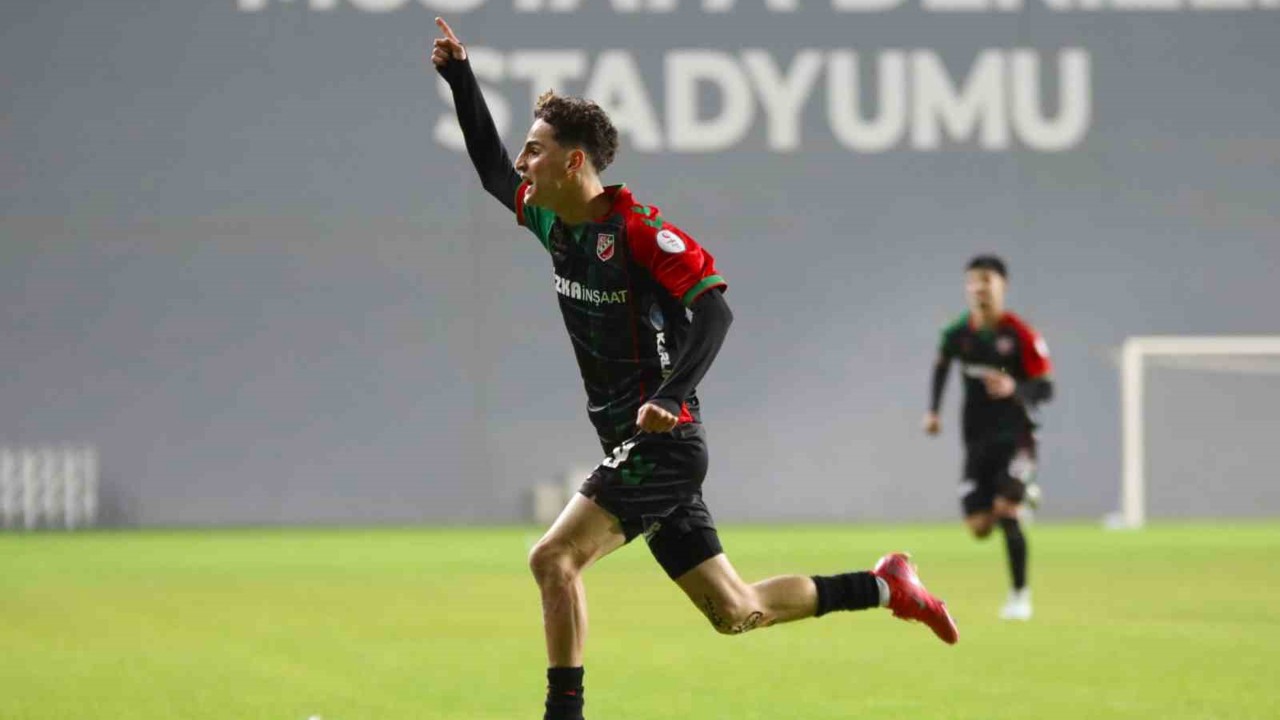 Karşıyaka’nın genç yeteneği Adem Yeşilyurt, Trabzonspor yolunda
