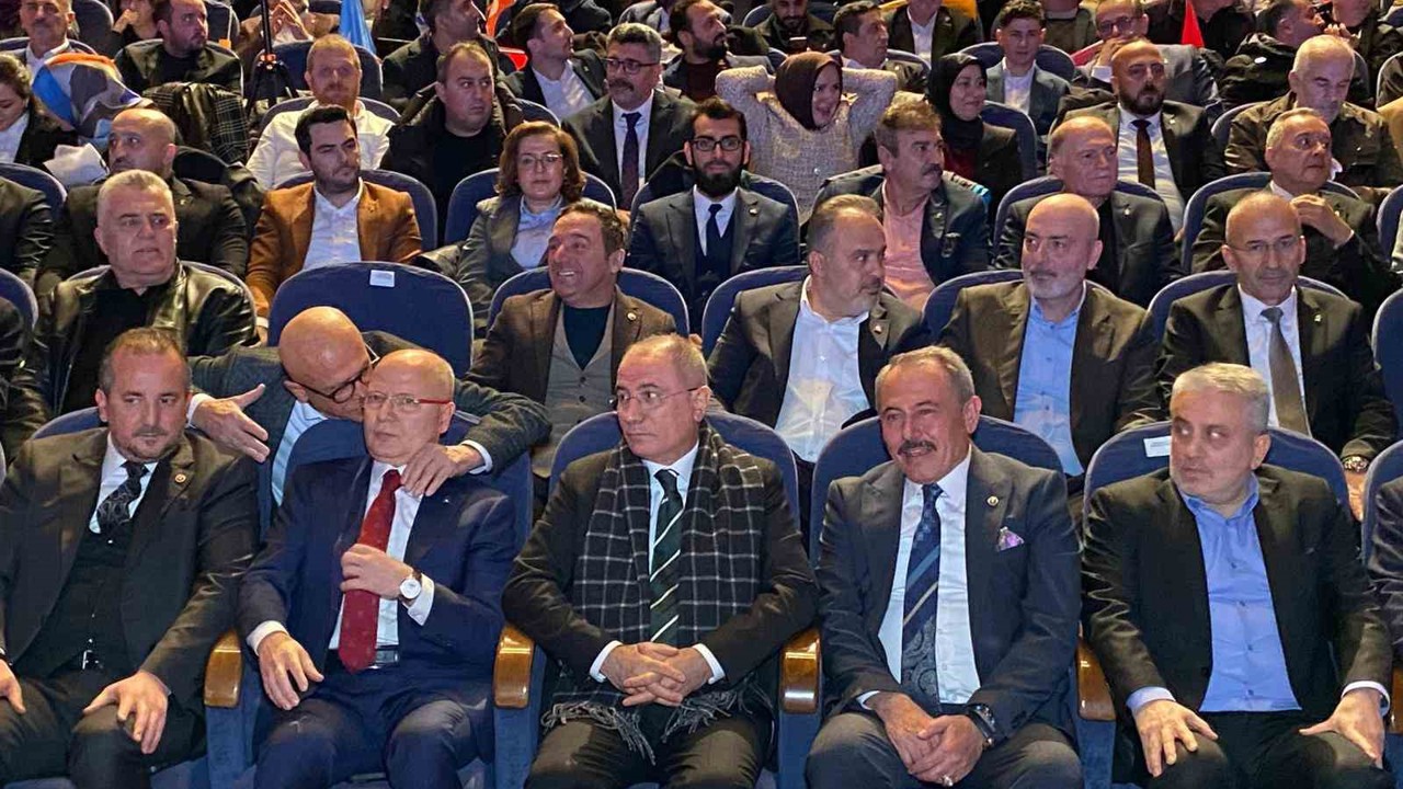 Ak Parti Bursa İl Başkanı Gürkan’dan CHP’li büyükşehire eleştiri

