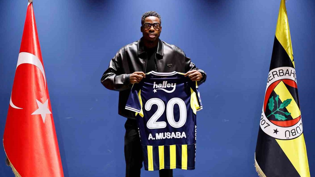 Fenerbahçe’nin 8. Hollandalı oyuncusu: Anthony Musaba
