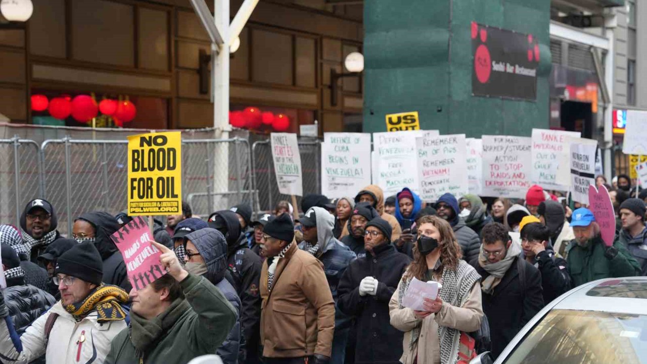 New York’ta binlerce kişi Venezuela için yürüdü

