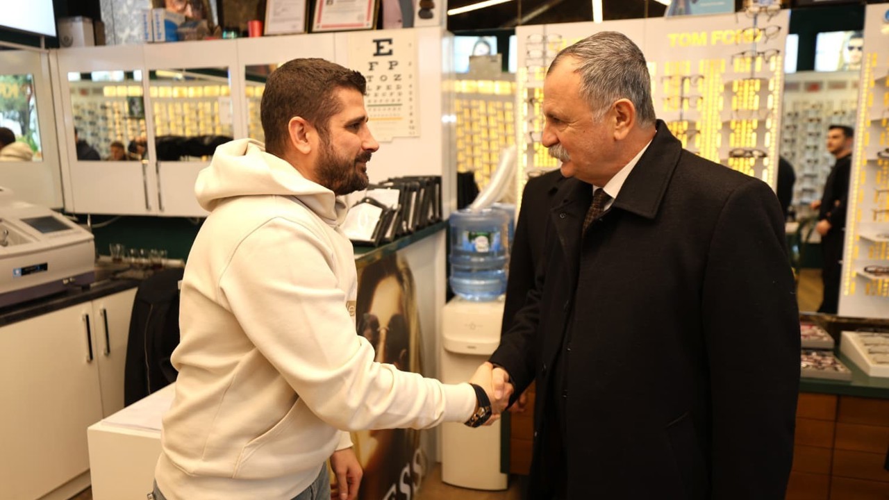 Başkan Balaban esnafı dinlemeye devam ediyor
