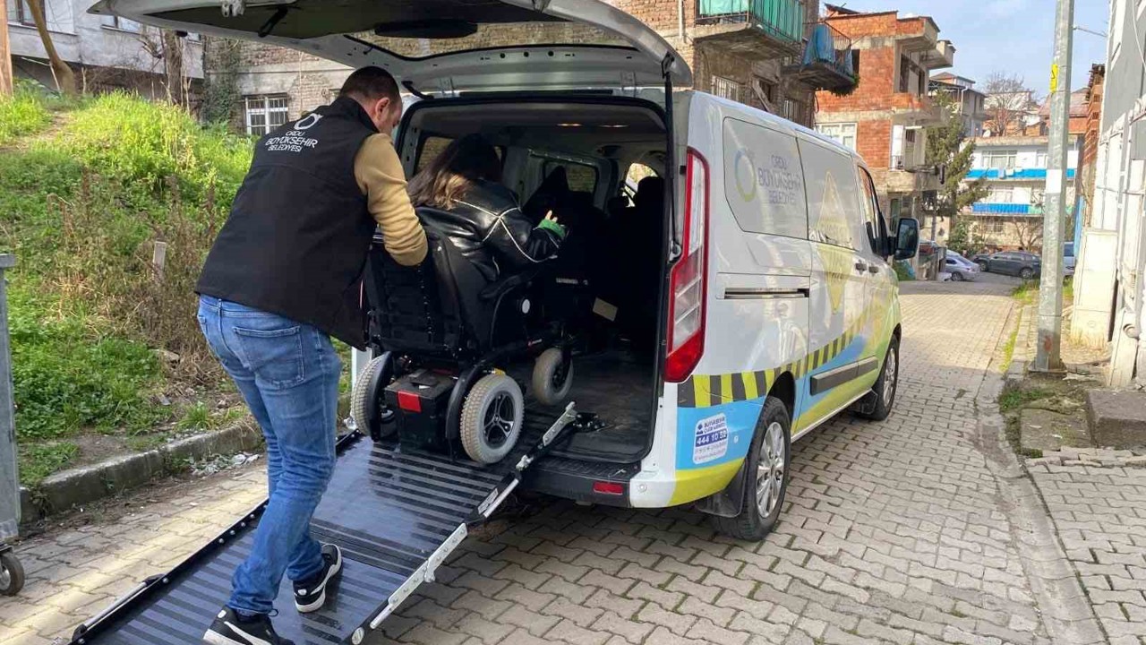 Ordu’da engelsiz taksi, hayatları kolaylaştırıyor
