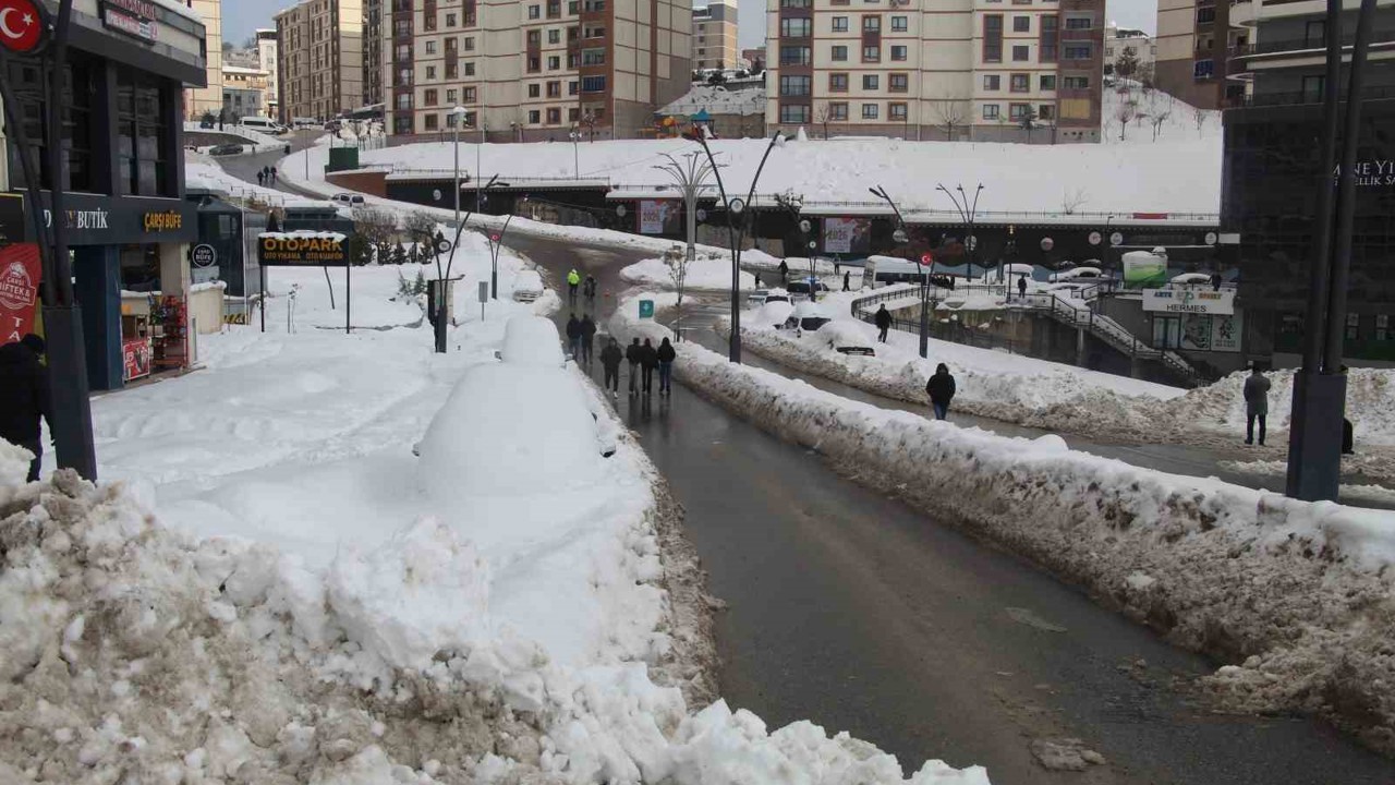 Şırnak Belediyesi araç sahipleri için uyarıda bulundu
