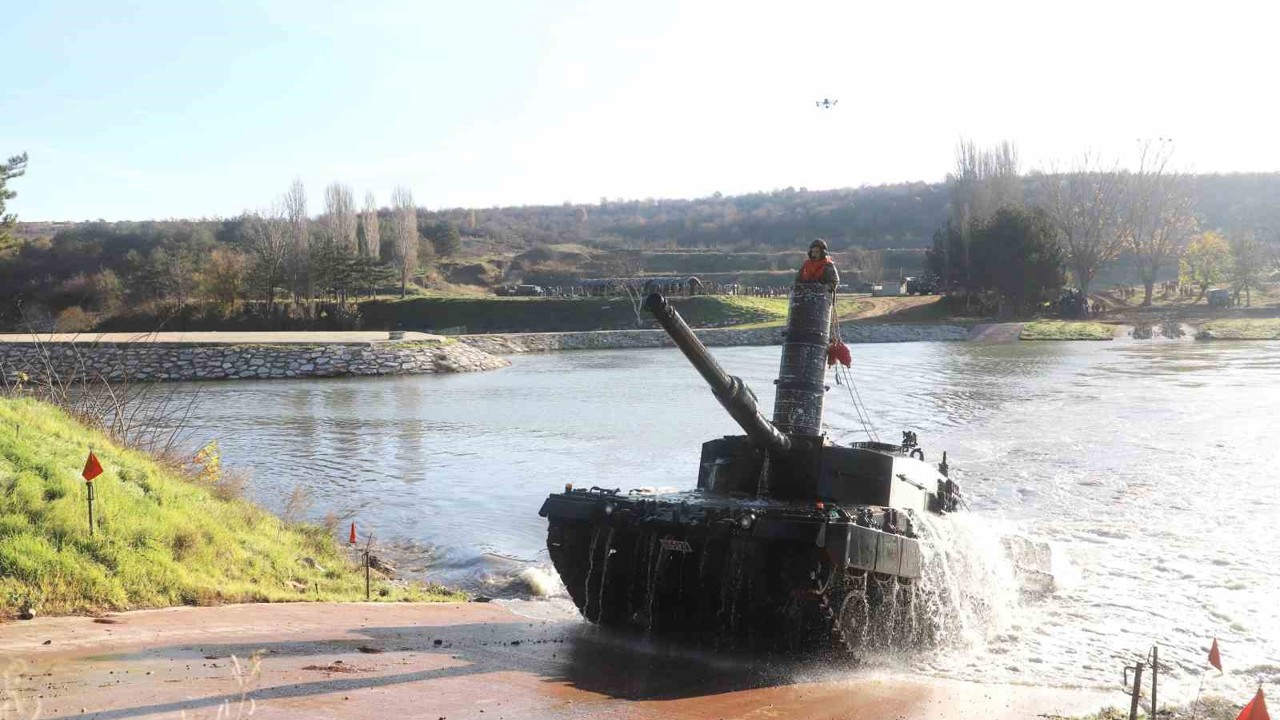 Kırklareli’nde ’durgun sulardan geçiş eğitimi’ yapıldı
