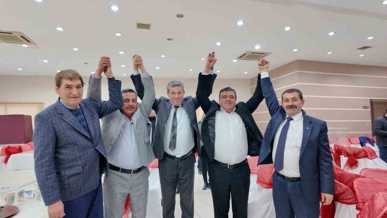 Bozdoğan’da güven tazeleyen başkanlardan, Künkcü’ye "yanındayız" mesajı
