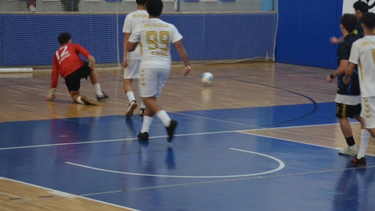 Futsal Şampiyonası nefes kesti
