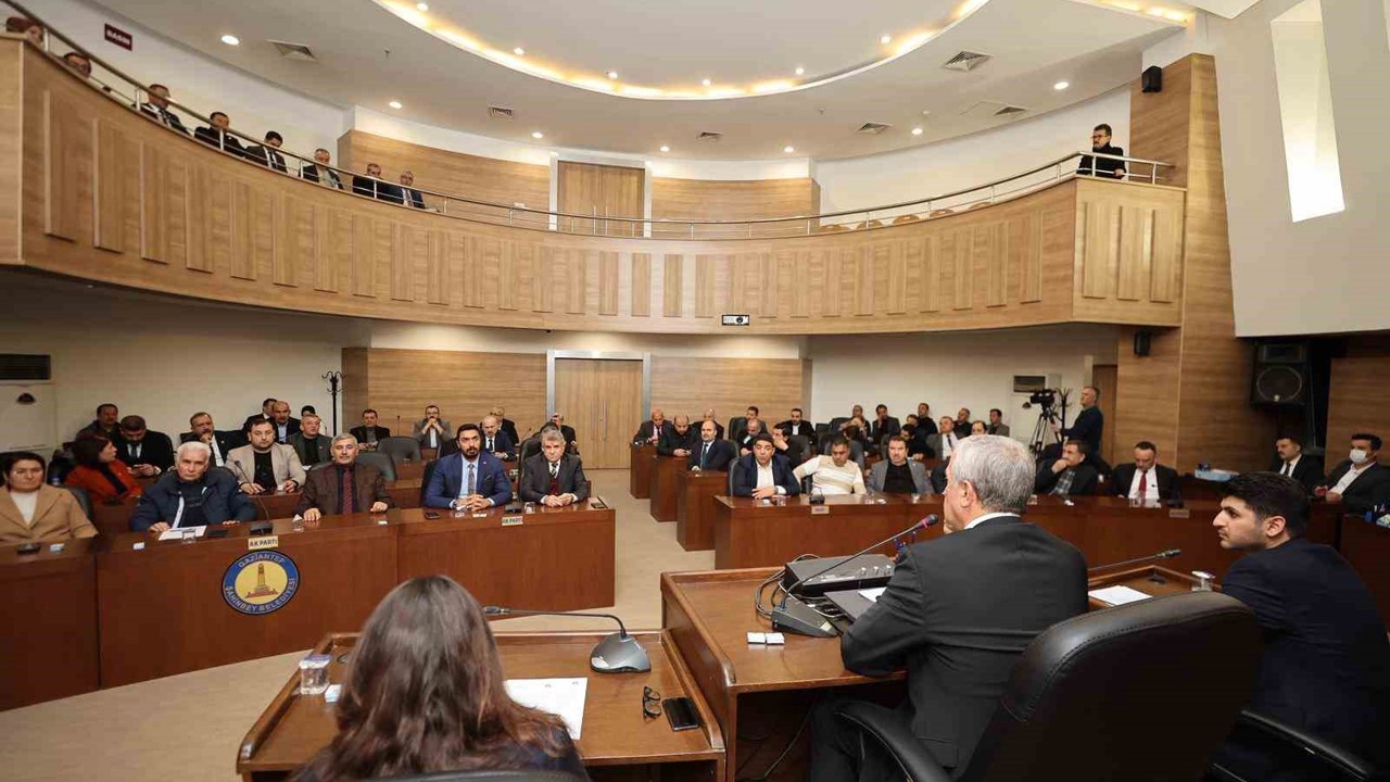 Yeni yılın ilk meclis toplantısı yapıldı
