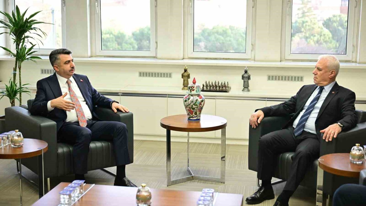 Oktay Yılmaz’dan sert tepki: "Bu saldırı demokratik değerlere aykırıdır"
