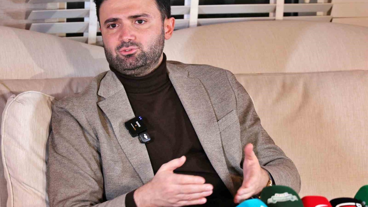 Enes Çelik: "Yaptığımız 7 transfer bizi liderlik yarışında tutacak"
