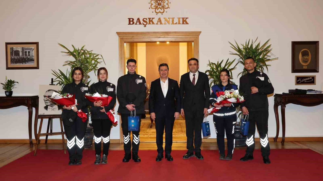 Uyuşturucuya geçit vermeyen ekibe Başkan Aras’tan ödül
