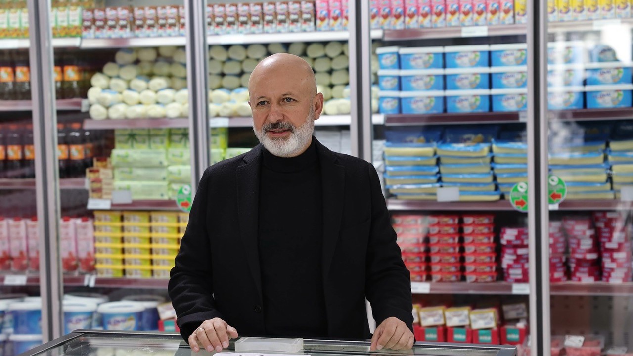 Başkan Çolakbayrakdar: "Paranın geçmediği projede sevgi puanlarıyla alışveriş imkânı sunuyoruz"
