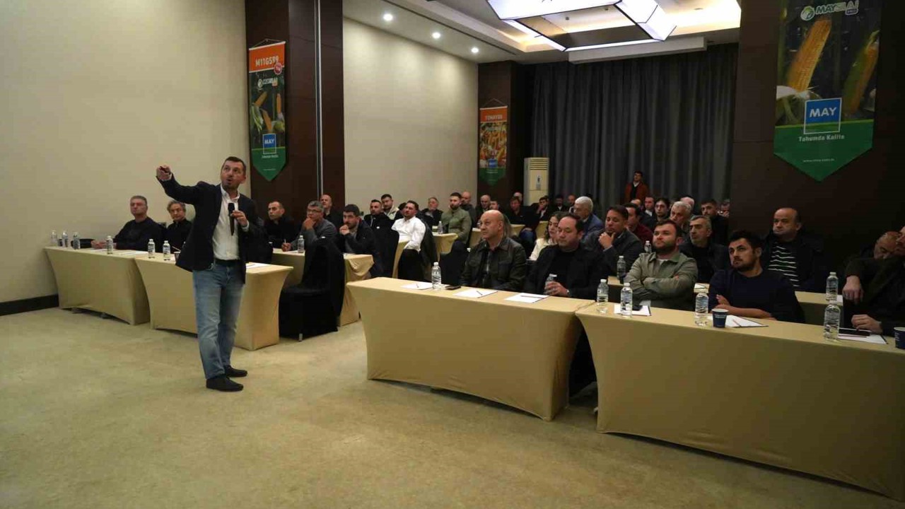 Dünyanın dört bir yanına tohum ihraç eden firmadan Samsun’da çiftçilere eğitim
