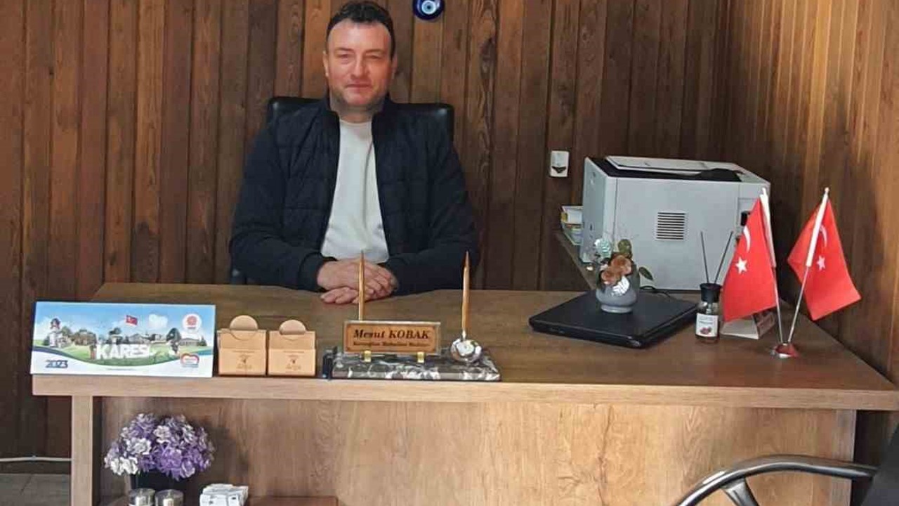 Karaoğlan Mahallesinin yeni muhtarı Mesut Kobak oldu

