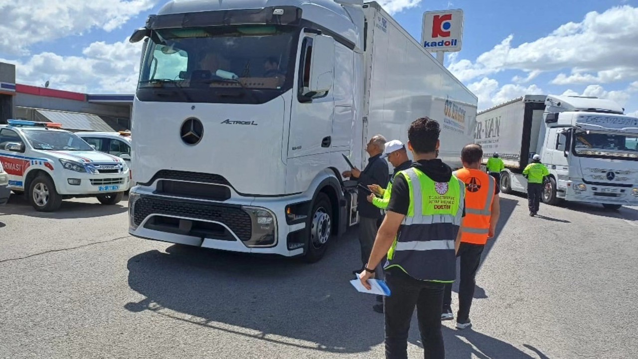 Bir yılda 285 bin araç kontrol edildi
