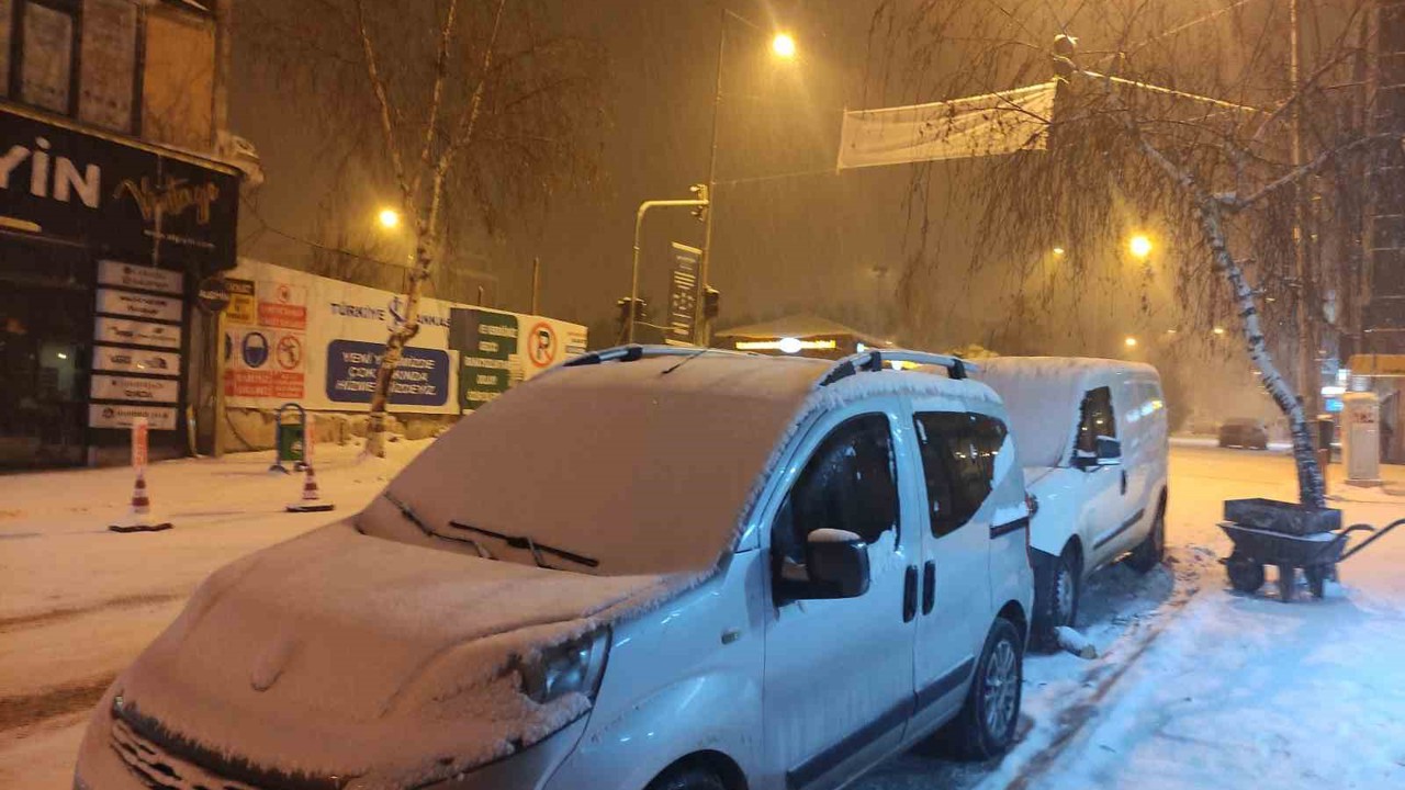 Ardahan’da kar yağışı etkili oldu
