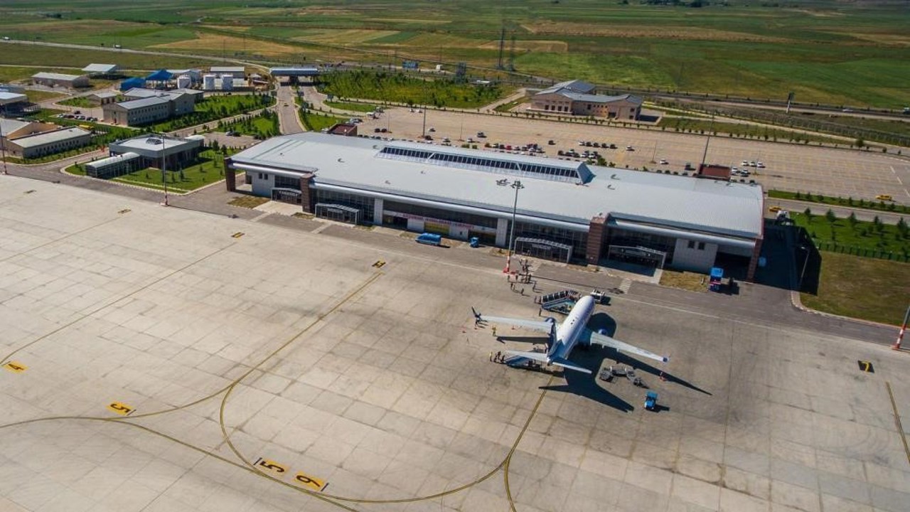 Erzurum’da bir yılda 1 milyon 259 bin 631 kişi uçtu
