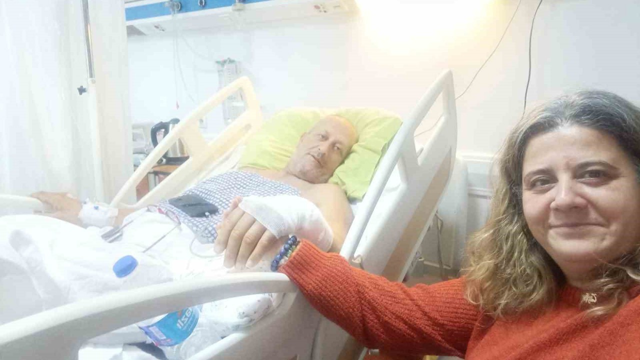 Doktorlar ‘yaşamaz’ dedi, eşinin desteği hayatta tuttu
