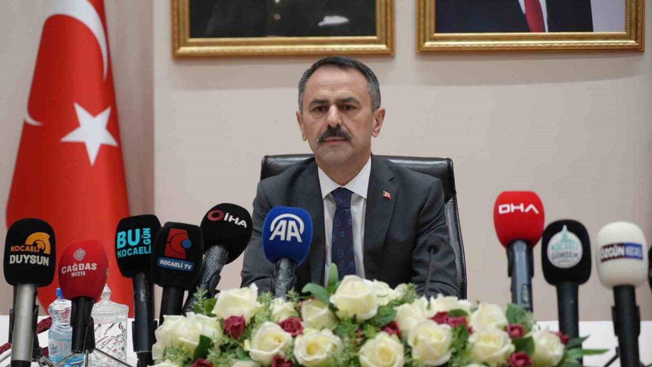 Depreme dayanıksız hastanenin 3 bloğu için tahliye ve yıkım kararı
